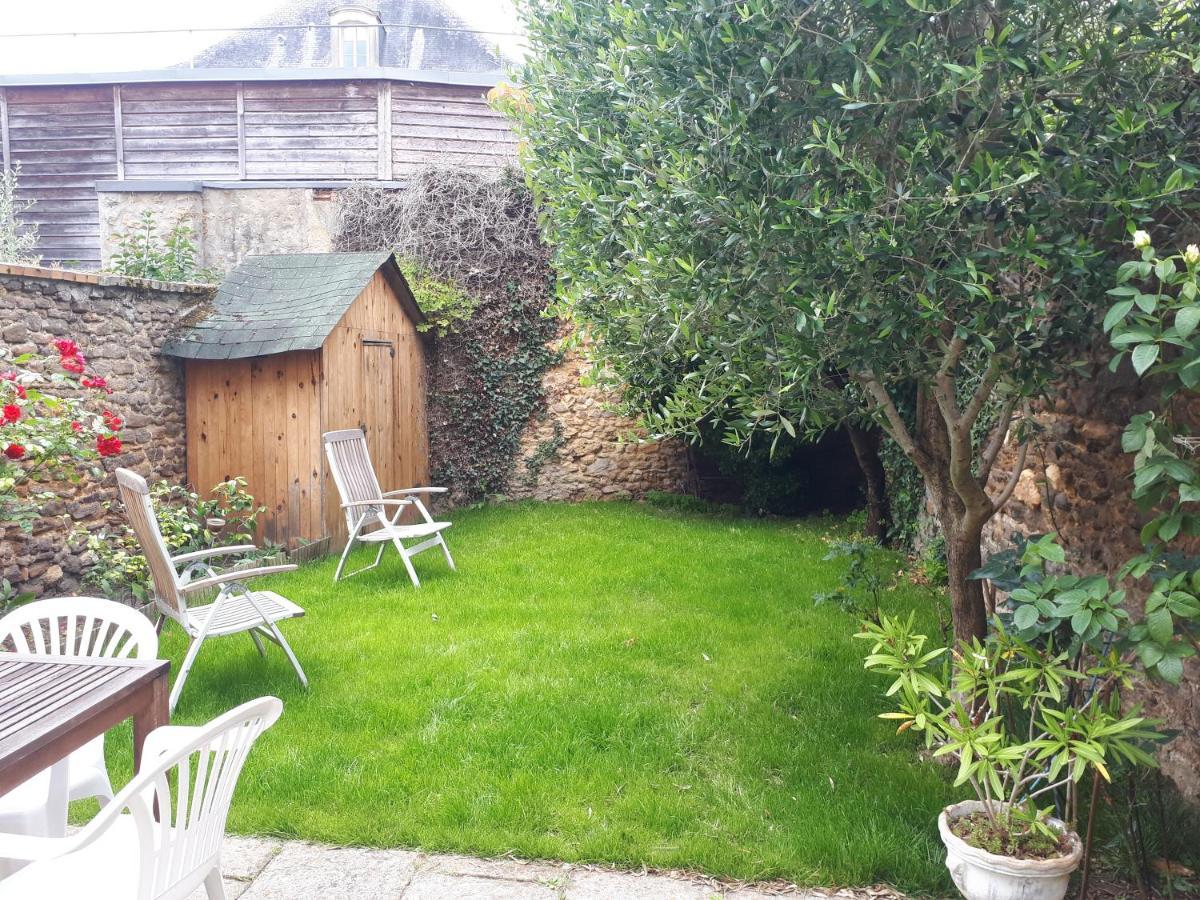 La Maison D'Hotes De Constance Le Mans Bagian luar foto